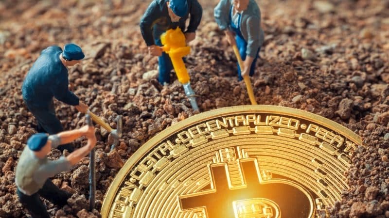 solo mining success ends up with rare bitcoin win with solo miner