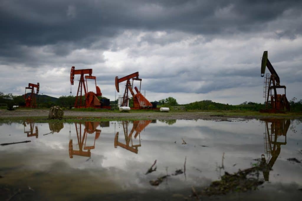Oil price volatility reflected in pump jack operations as inventory draws accelerate globally