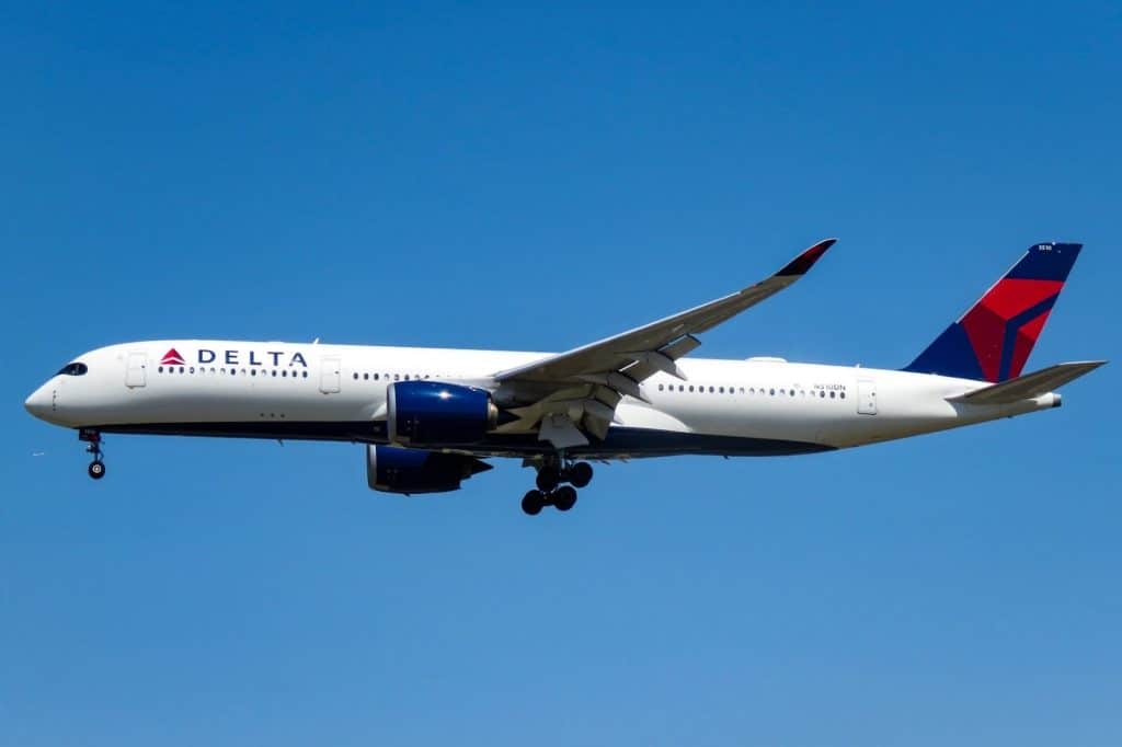 Delta Airlines Q1 Report