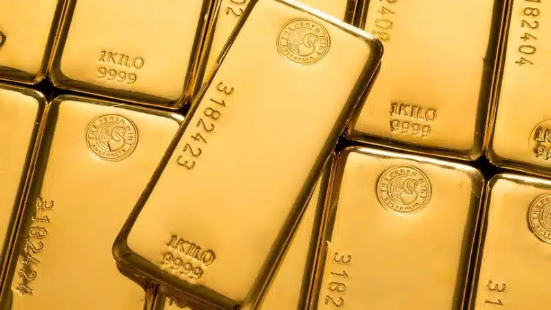 Gold Price Drop affected the Gold Market Decline as a Stronger US Dollar moves due to Inflation Hawk Shift Warsh Gold Impact