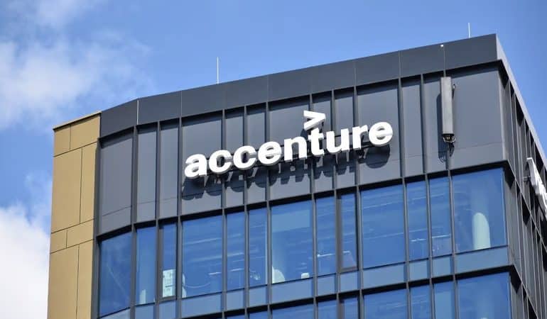 Accenture Earnings AI revenue growth consulting demand revenue forecast federal spending