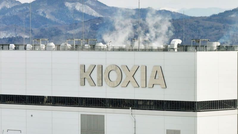 Bain Capital Kioxia deal