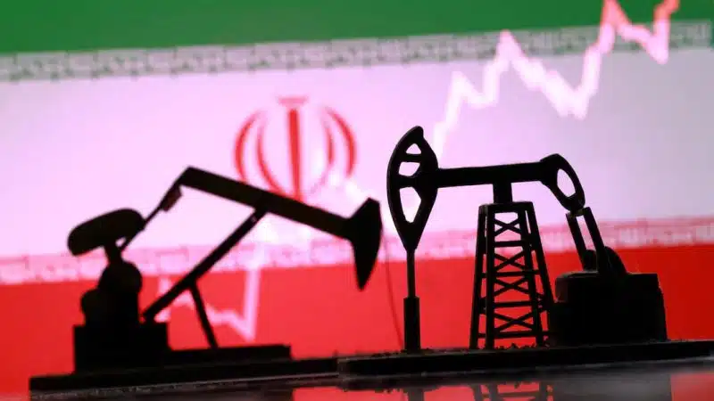Iran war oil price rises as Brent crude price climbs, reflecting Goldman Sachs oil forecast and oil price 2026 concerns over Bab el-Mandeb oil
