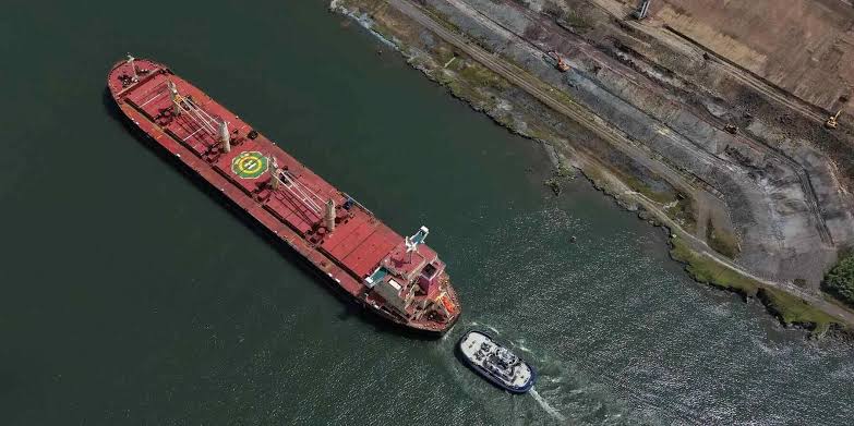 Panama Canal traffic