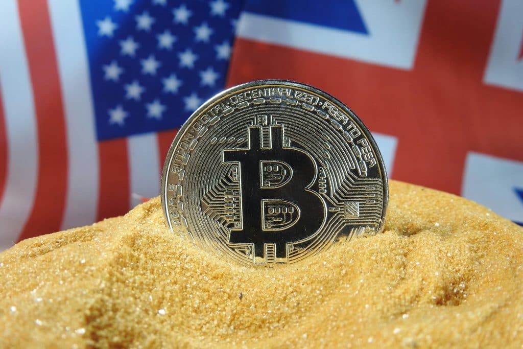 Bitcoin coin with US flag representing White House crypto meeting, crypto regulation, crypto is dead chatter and crypto market sentiment.